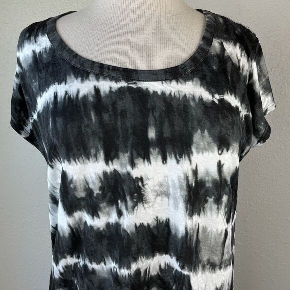 NWT MICHAEL Michael Kors Black & White Top Size M - Picture 2 of 7